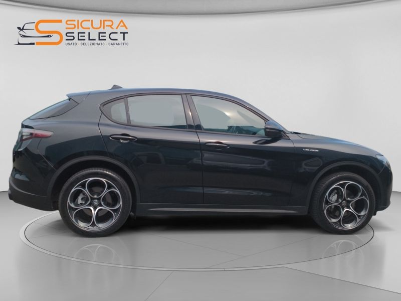 ALFA ROMEO Stelvio 2.0 Turbo 280 CV AT8 Q4 Sprint
